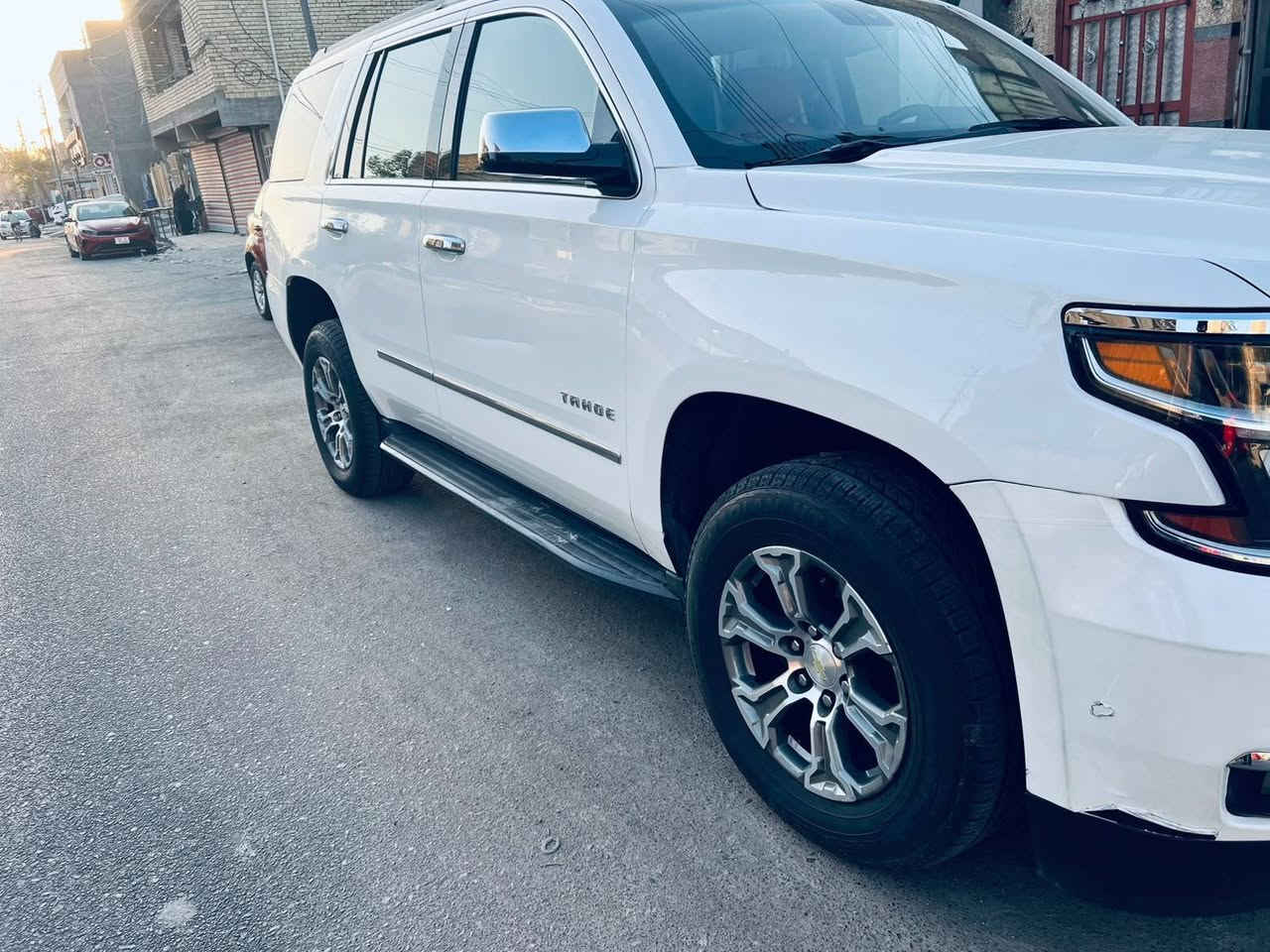 السلام عليكم
تاهو LTZ     2016 
وارد أمريكي 
محرك 5300
رقم سليمانية 
حادثها جاملغات الأمامية صبغ والبنيد  مبدل ابيض  ابلادي وبيها شخط بالباب مثل ما مبين بالصورة 
المكان بغداد 
للاستفسار       *********** 
السعر 260 ورقة
