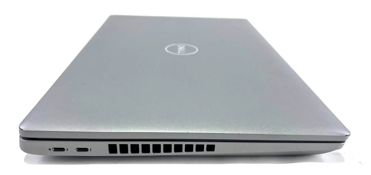 Dell Precision 3561 • كوراي 7 ج11 • 16 جيجا رام