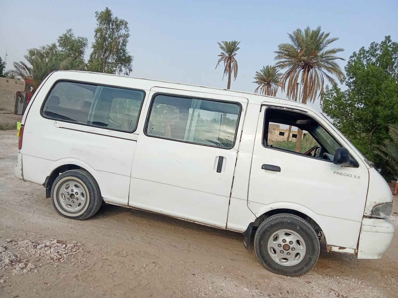 سلام عليكم للبيع بريجو موديل 2000 مصفره هيئه وغرامات تحويل ثاني يوم المكان نجف مشخاب السعر 58.  
***********
