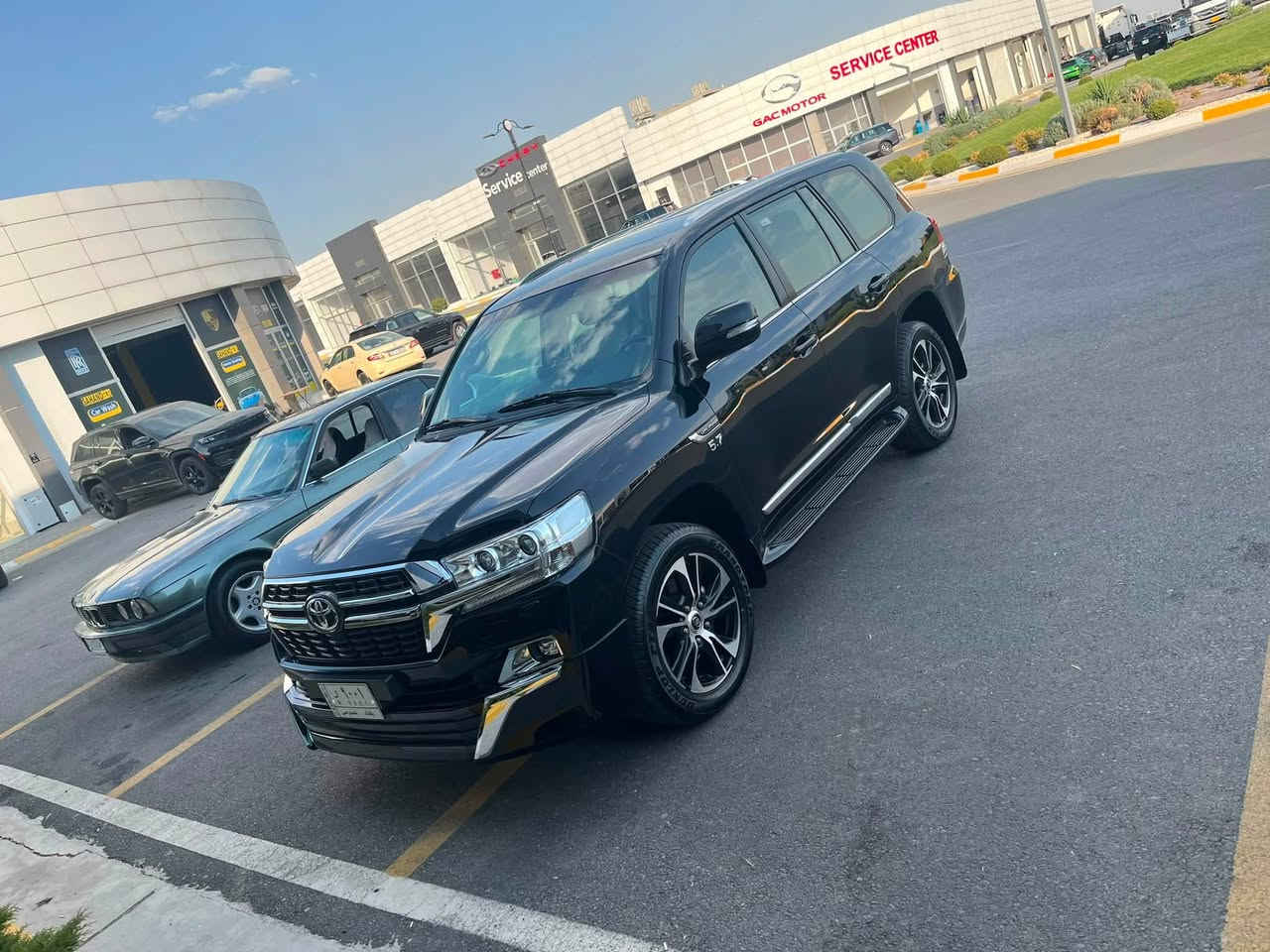 السلام عليكم لاندكروز 21 vxr محرك 5700 مكفوله عدا pdr بالداير مال باب الخلفي مغلفه وجاهزه وتخم تاير سياره جديده للاستفسار ***********
