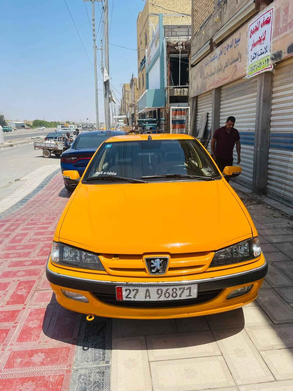 السلام عليكم  بيجو بارص حرة موديل 2025 . السيارة بيها ضربة خفيفة بالجاملغ الخلفي الايسر راجعة عالبارد موضحة بالصورة.    السيارة محورة غاز ومدوشمة كشنات  كاملة السعر $90   للاتصال ***********
