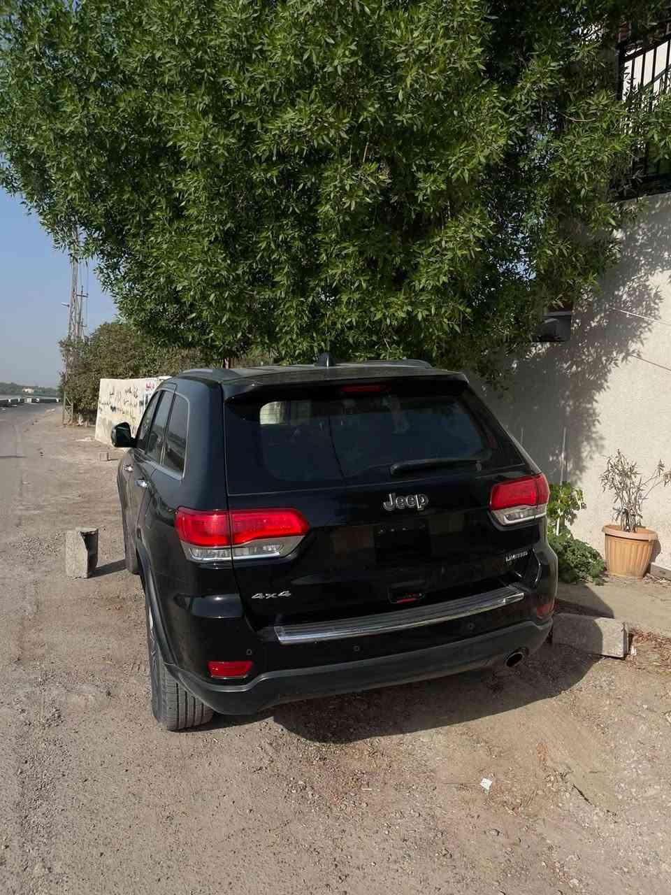 سلام عليكم جيب لا ريدو  موديل  2019 حادث جاملغ وداعامية امريكا عدي صورة الحادث  بلعراق لباب الخلفي بي طخه 
بدون دواخل محرك 3600 مكفول هوه والكير مواصفات /  / كشنات جلد + كهرباء / جنطه كهرباء / شاشه جبيره / بصمه تشغيل + بصمه ابواب / ردار خلفي /حساسات/ ماوس وضعيات قياده / سياره جديده ماشيه 87 السعر 200
رقم بغداد انگليزي بسمي الشراي يتصل
***********
