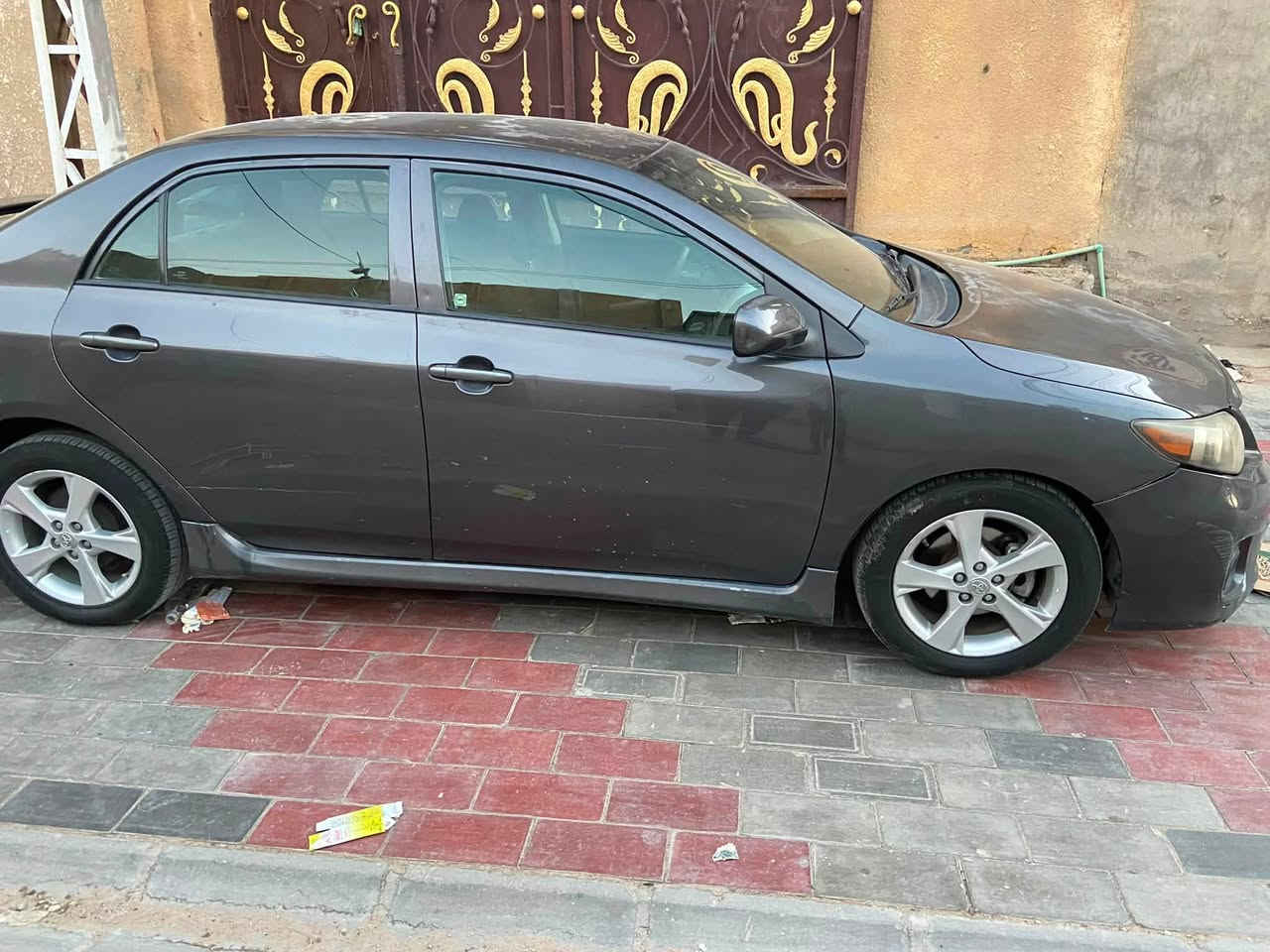 كورلا ٢٠١٢ بسعر ٩٣ وبيها مجال بسيط 
مكينه وكير جيده 
تبريد جيد 
حادثها خلفي وبيبان تبديل نفس اللون صبغ جهه فقط 
ماشيه ١٢٠ الف رقم بغداد تحويل مباشر 
العنوان كربلاء /***********

