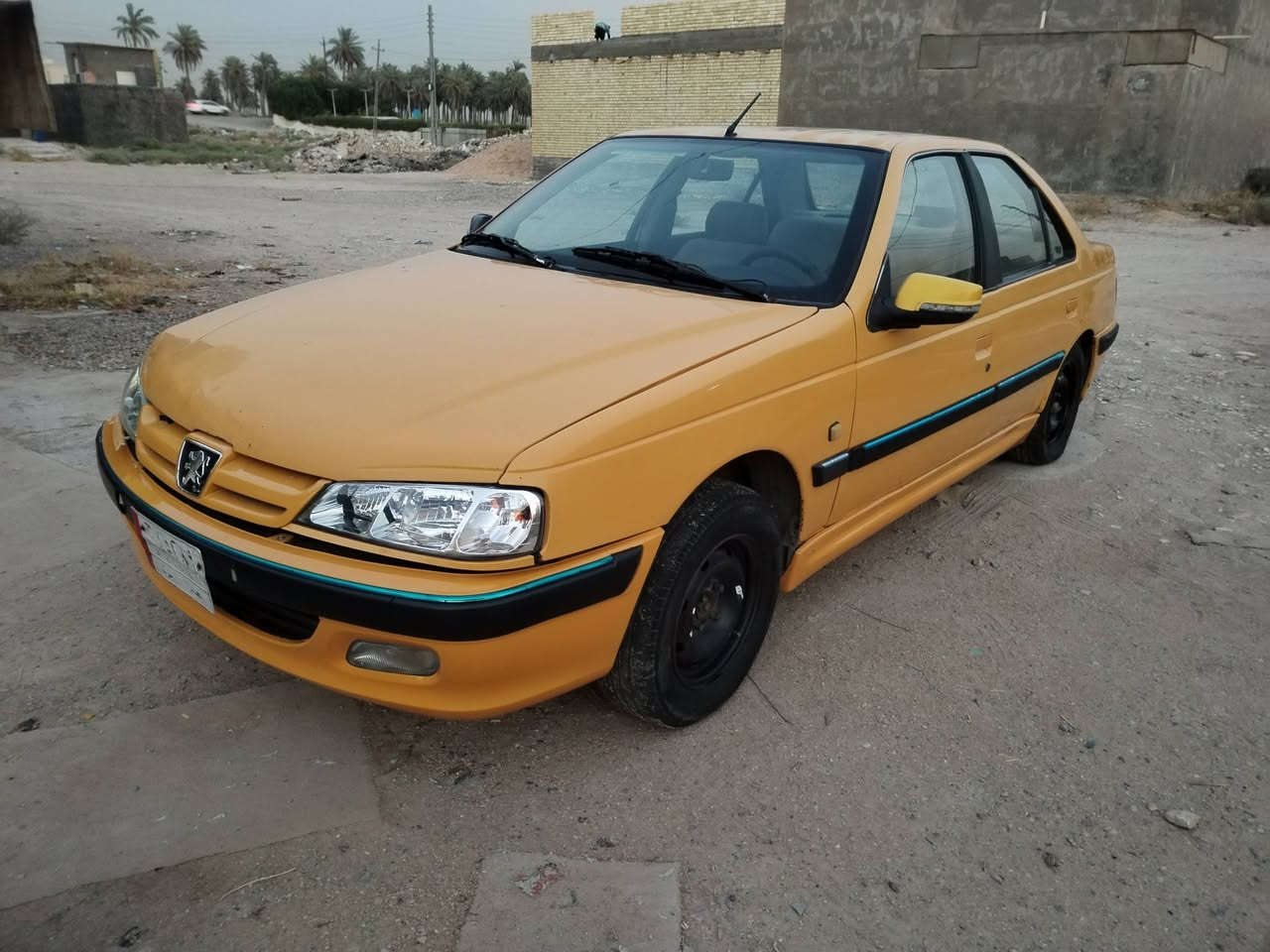 السلام عليكم
بيجو بارص موديل 2015 كير مكينه تبريد خير من الله
بيها بنيد وجاملغ وباب تخم تاير جواها وباتري جديد وعبوه فيت بم جديده السياره جاهزه كبل للشارع
السعر 35 وبيها مجال بغداد الزعفرانيه
للاتصال ***********

