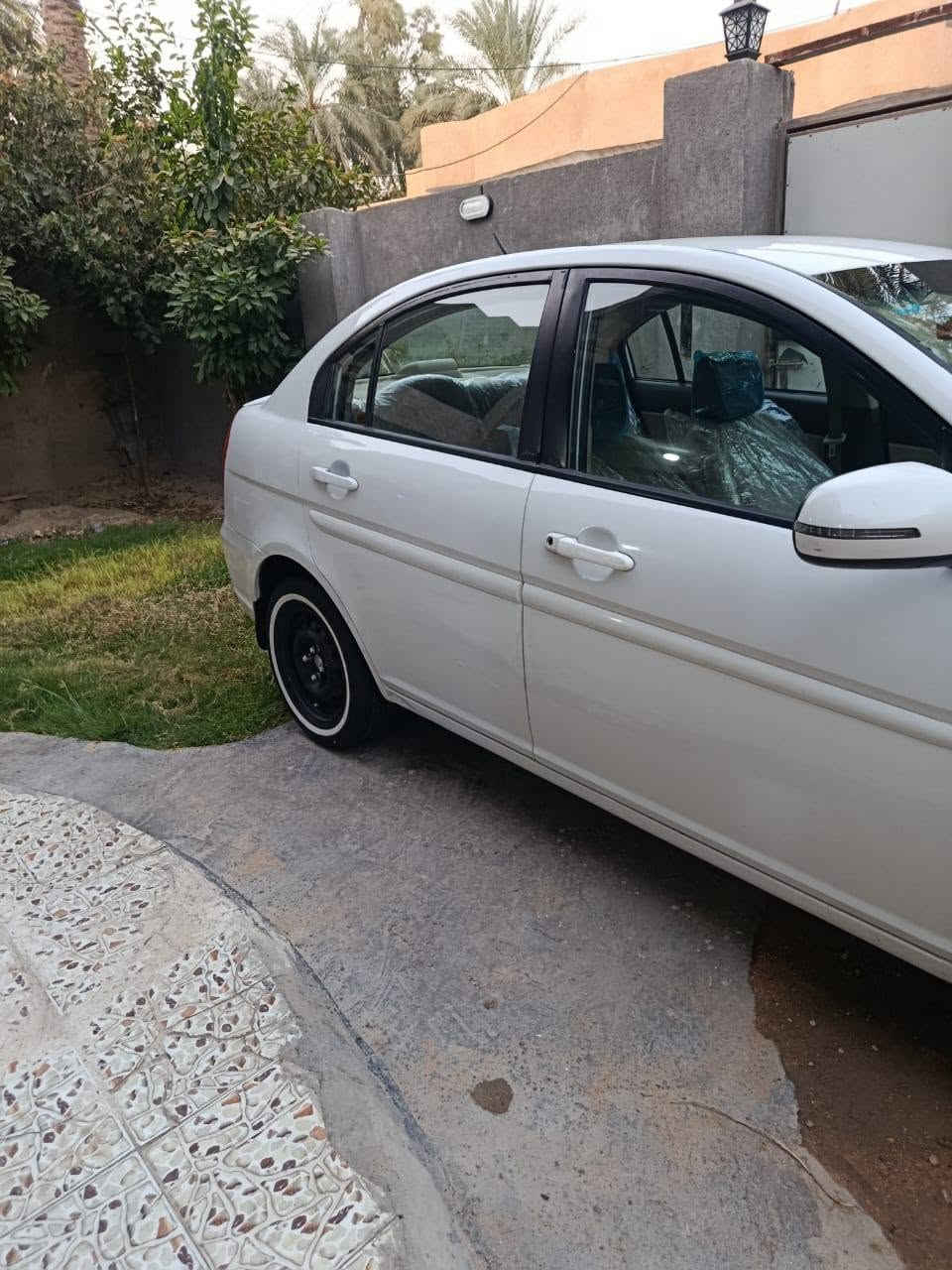 اكسنت. ٢٠١١. خليجي. بيهه صبغ بنيد وهلال الجاملغ الخلفي. مكينه. ١٦٠٠. جاهزه مكينه كير تبريد حداديه تخم تاير. رقم بابل الدولي.السعر ٨٥$مكان السياره كربلاء. للاتصال ***********
