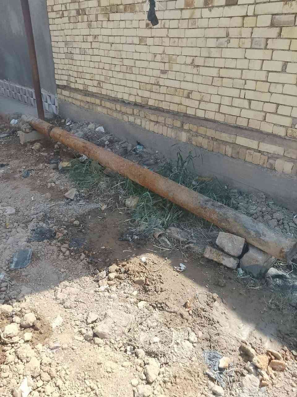 سلام عليكم بوري حديد ثقيل الطول ٤ متار وربع البيع  ***********
