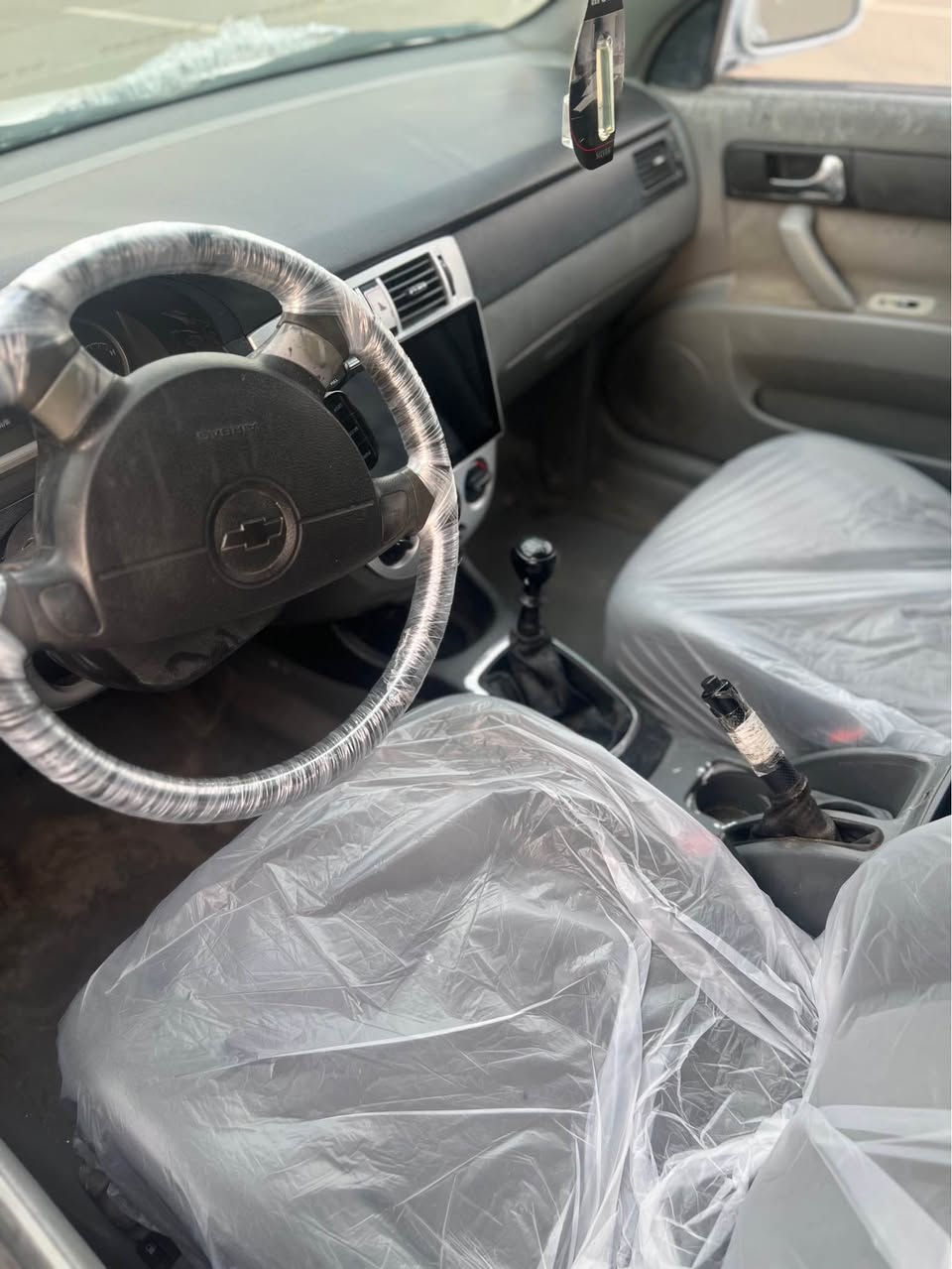 اوبترا • ٢٠١٢ • مرايات كهربا