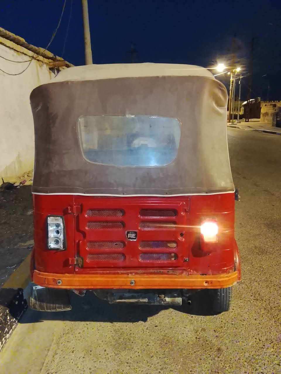 باجات موديل 18 اوراق وصوليه سعر مليونين و100 عنواني القبله ***********
