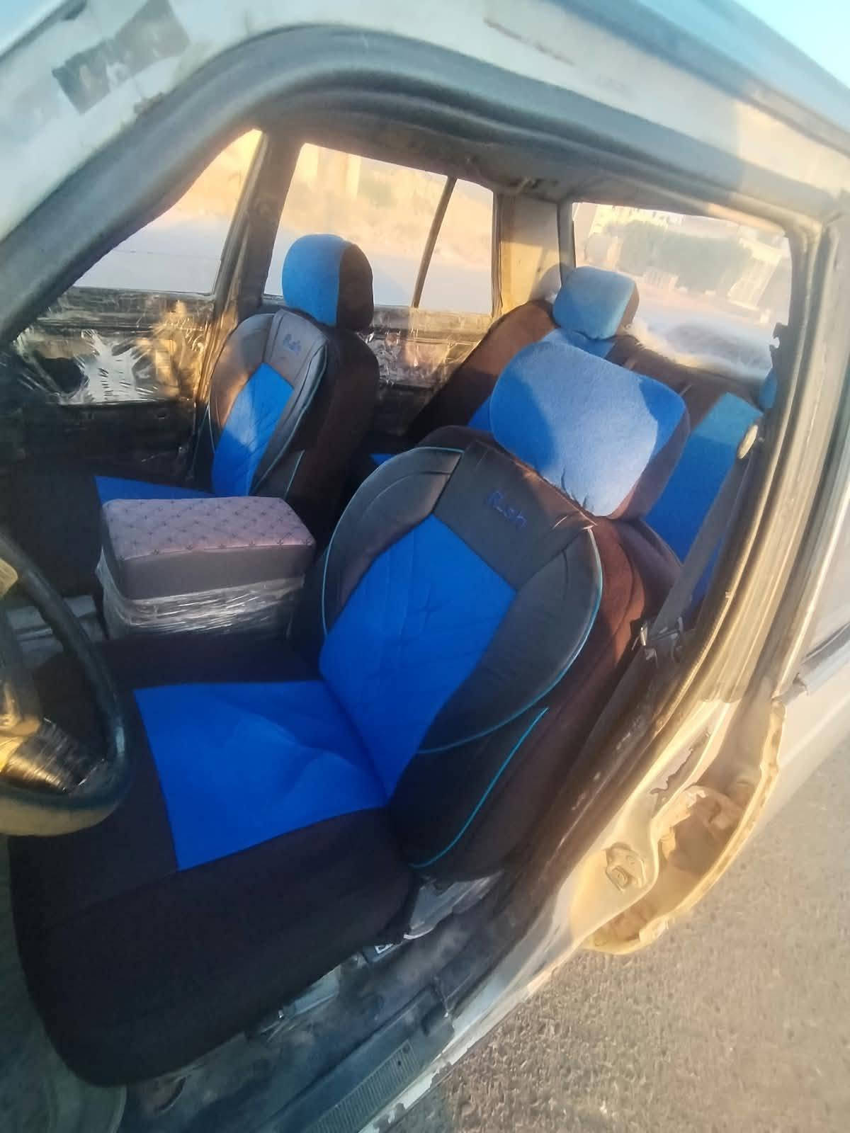 سلام عليكم سوبر للبيع موديل 84  كير ومحرك بطه  شرط الكير والمحرك ترايك للبصره شرط لاصرف ولا بخار تخم تاير جديد  صدر امامي خلفي قبل أيام مشتغله بلباكيت باتري جديد كهربائيات من الدعاميه للدعاميه كلو شغال جام كهربائي شغال والكشر شوف العين  رقم نينوى انكليزي مشروع وطني سنويه ل 2028 شرط التحويل صاحب السنويه بلعلم يمي   السعر 28 ورقه وبيه مجال اني مكلف بلنشر  هاي ارقام صاحب السياره
***********

***********
