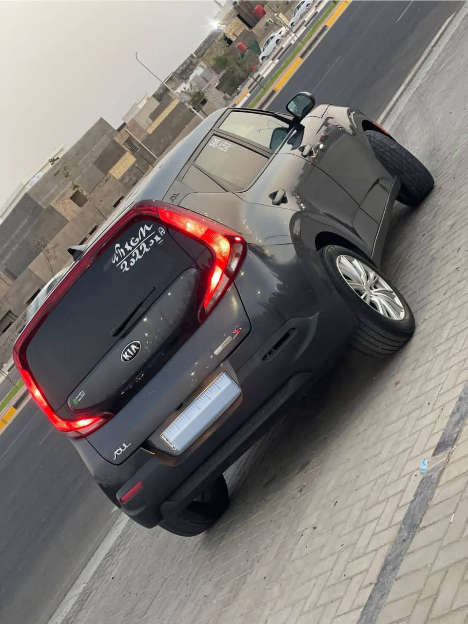 سلام  عليكم
كيا صول موديل 2021 اصل 

أدوات أدوات كصه جنطه 

دخول جديد 

مكينه 2000 دوش 

فول مواصفات عده الفتحه 

كشنات كهرباء 

شاشه كار بلي 

تحكم ستيرن 

رادار 

تحديد مسار 

كروش سرعه 

نضام اسبورت 

حساس ازدحام 

رادار خلفي امامي 

ترحيب مرايات 

نقطه عمياء 

كير 9 نمر + S 

تبريد ثلج 

مكينه جديده 

كير جديد 

منضومة زنون 

حداده جديده 

تخم تاير جديد 

كهربائيات كلها شغاله 

بديها شرط احلها من الصور 

ربع دينار ماذب عليها 

متومه ارقام وسنويه نكليزي ع رقم الشاصي 

المكان البصره.     ‭***********‬
