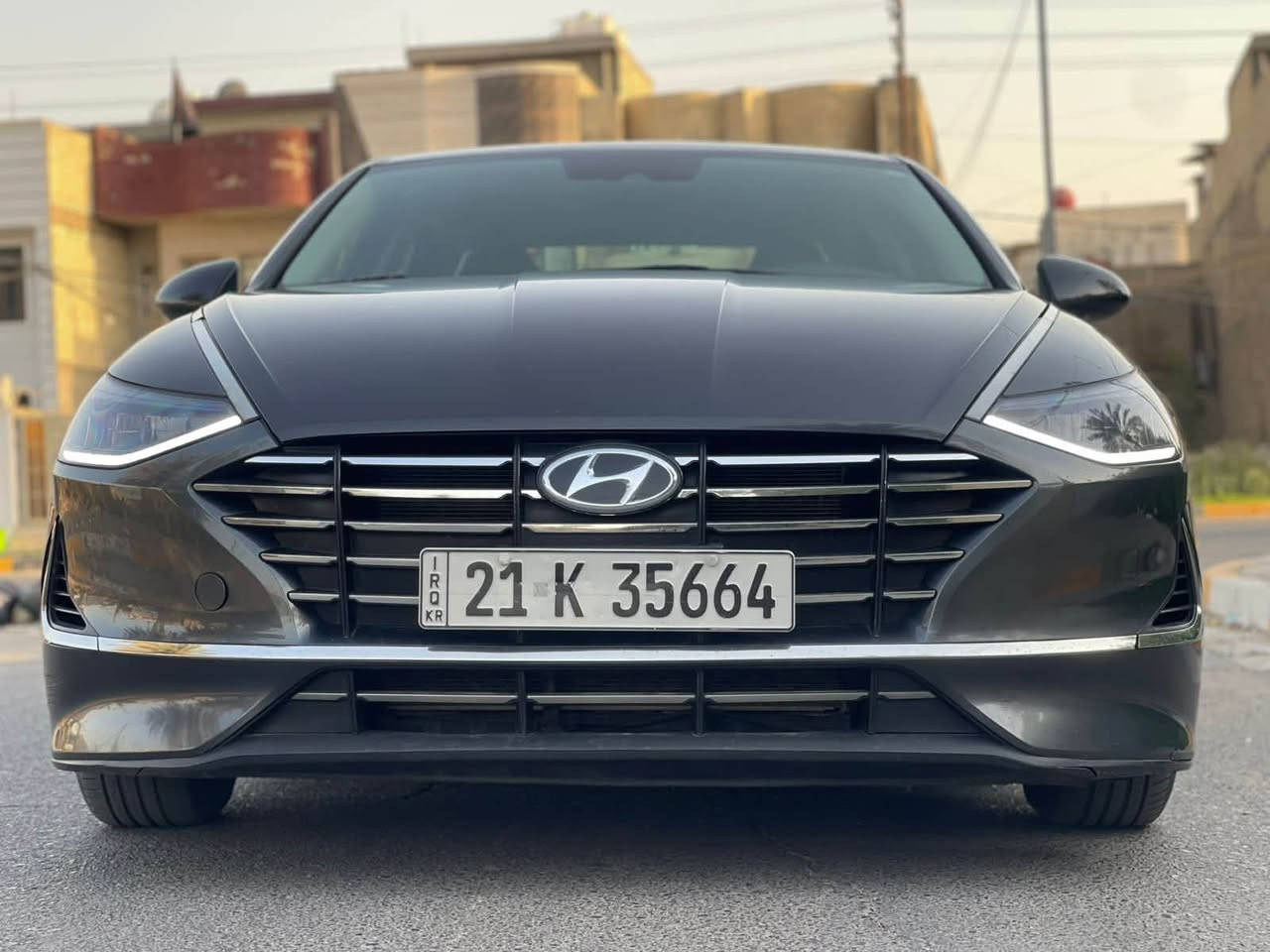 سوناتا موديل ٢١
سياره نضيفه و اي نقص مابيهه 

بدون حادث داخله للعراق كلين فقط رصعه بالجاملغ الخلفي 

السبير ما نازل 

وصبغ شبر بالجاملغ الامامي 

ايرباك سليم 

لغود وشواصي كله سليم مال شركة 

سايد بريك بصمه

كير بصمه

شاشه لمس 

كامره دواره. 

تحكم ستيرن 

سياره حيل نظيف واستعمال شخصي. 

السعر 167 
مكان السياره بغداد

الاستفسار. الاتصال على الرقم 

***********
