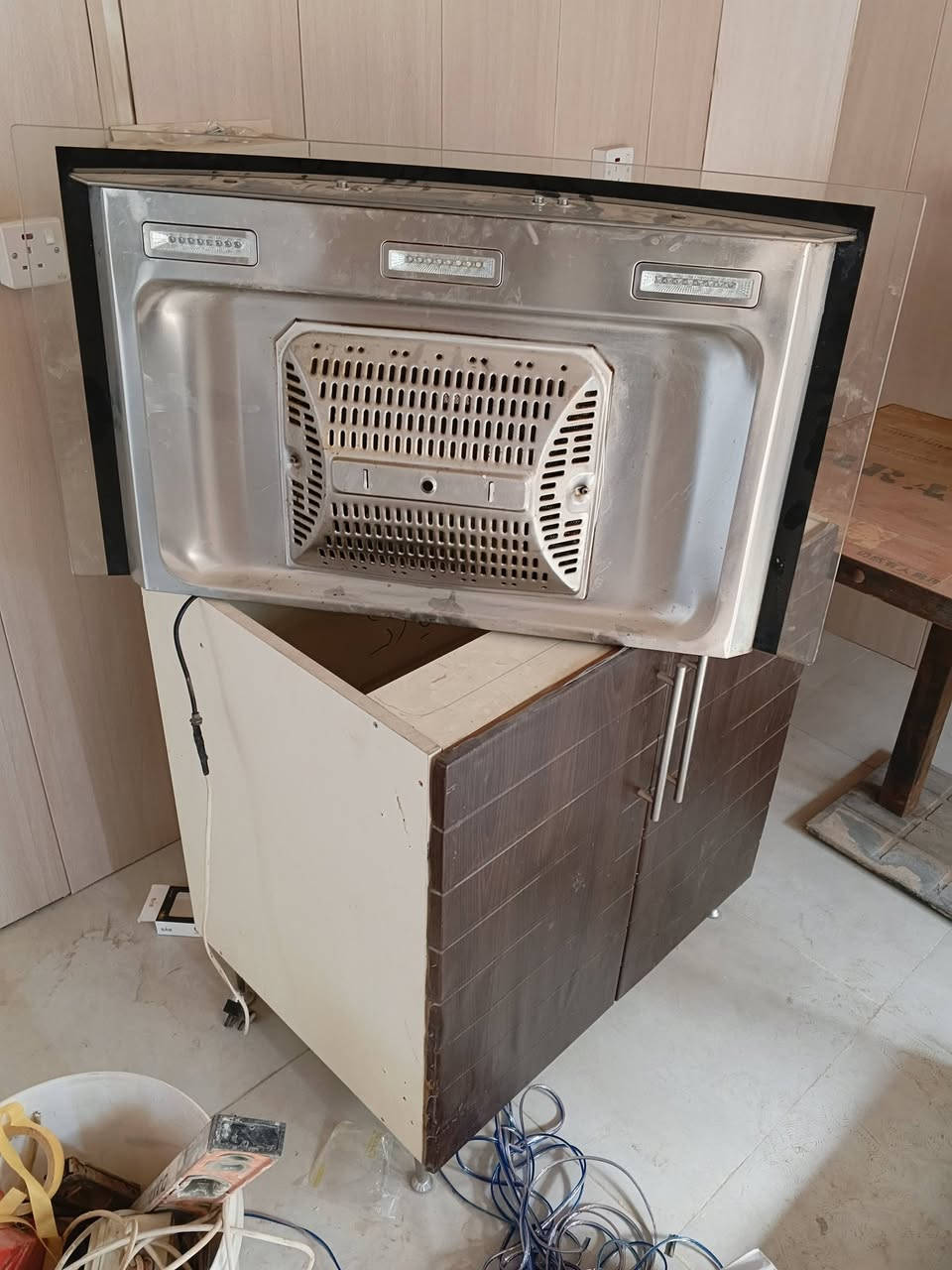مرشحه للبيع 50 الف بغداد زعفرانيه شغاله
