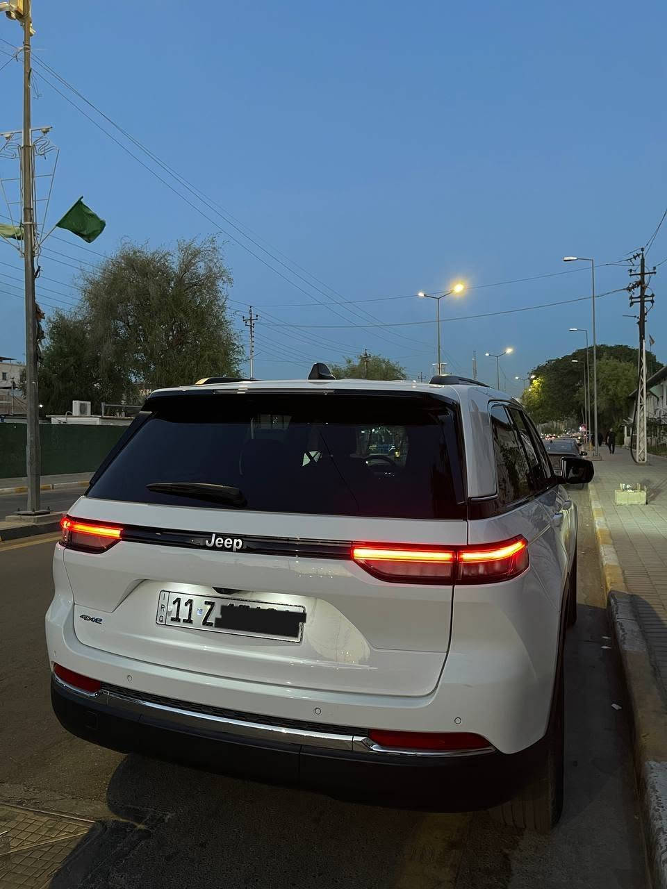 جيب كراند شيروكي ( 4xe هايبرد )

Jeep Grand cherokee 4xe 2024 

محرك : 2000 تيربو + هايبرد + كهرباء 
ماشية : 37 الف 
ضررها : قطعه وحده مبدل نفس لون( بدون ايرباك) ✅ 

المواصفات :
 
لمتدد 

١- بانوراما 

٢- بصمة تشغيل وابواب وتشغيل عن بعد

٣- صندوق كهرباء 

٤- مقاعد جلد + كهرباء + خزن ميموري

٥- تدفئة سترين + مقاعد

٦- خمسة راكب 

٧- رادار 360 درجة 

٨- تحديد مسار 

٩- حساسات خلفية 

١٠- تبريد قطعتين 

١١- خمس انضمة قيادة 

١٢- دفع رباعي. 

١٣- كير موس 

١٤- هاند بريك بصمه 

١٥- شفتات ستيرن 

١٦- لايتات لد 

١٧- هيترات في الكشن 

١٨- كيبل شحن اصلي مع السيارة 

١٩- ستيرن كهرباء +فول تحكمات 

٢٠- سستم صوت و دمام خلفي 

السعر : 338$

مكان السيارة بغداد 

رقم الهاتف : ***********
