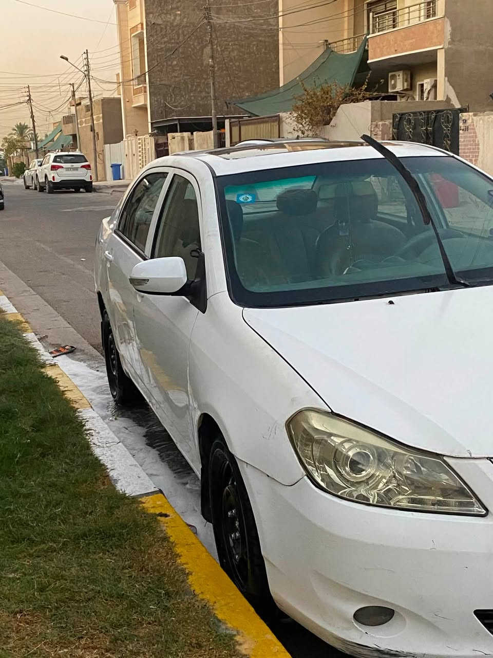 السلام عليكم
للبيع Byd 2013 g3 فول مواصفات
بصمه تشغيل
بصمه بيبان
فتحه سقف
تبريد شغال
رقم بغداد جديد دولي
صدر وحداديه جديده 
شاشه + كامره
تخم تاير جديد قبل سبوع شاده 
سياره خير من الله استعمال شخصي مال بيت 
المكان بغداد 
حي الاعلام قرب تقاطع درويش
السعر 58 وبيهه مجال حك الجيه 
رقم الهاتف/***********
