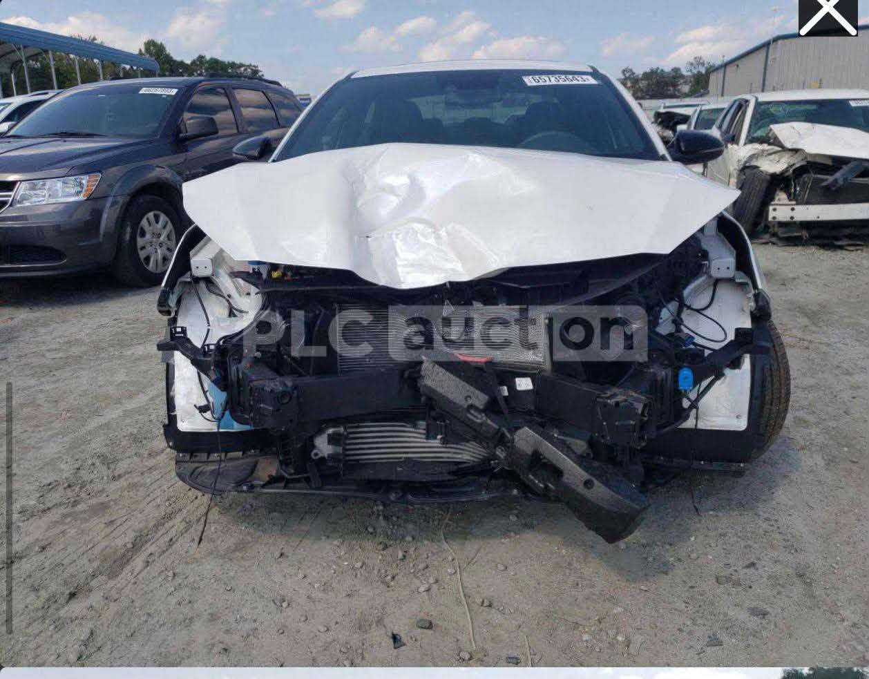 سلام عليكم فورتي GT 1600 تيبرو
رقم بغداد موديل 23 بيه حادث صبغ بنيد وبارد بين الباب والجاملغ 
مكفول لغد شواصي كير محرك ليبل واحد السياره 
فول مواصفات اعلى فئه 
بصمه تشغيل 
بصمه ابواب 
بصمه صندوك 
كشنات جلد + تدفئه تبريد 
فتحه
نضام اوتو هولد 
سايد بريك بصمه 
نقطه عمياء بلمري 
تحديد مسار 
سياقه ذاتيه 
كروس مثبت سرعه 
ونضام التحكم بلكروس 
رادار خروج من المسار 
مانع اصدام من الامام 
مانع اصدام من الخلف 
مانع اصدام من الجوانب 
نضام ترحيب عند الاقتراب 
صندوك ذكي يفتح عند الاقتراب 
تبريد بيانو ثلج 
ستيرن حرف D
فول تحكمات 
السعر 130 وبيه مجال 
العنوان بغداد الحريه 
*********** 
*********** 
الاتصال واتساب فقط

نص مكتوب في الصور:
- PLC auction
- PLS auction