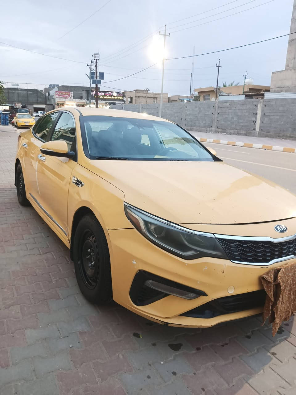 السلام عليكم
اوبتيما 2019 رقم بغداد
حادثهه چاملغ ومبدل لغد اليمنه
مكينه 2400gdi
سعرهه 95$ وبيهه مجال
مكاني الفلوجه
***********
