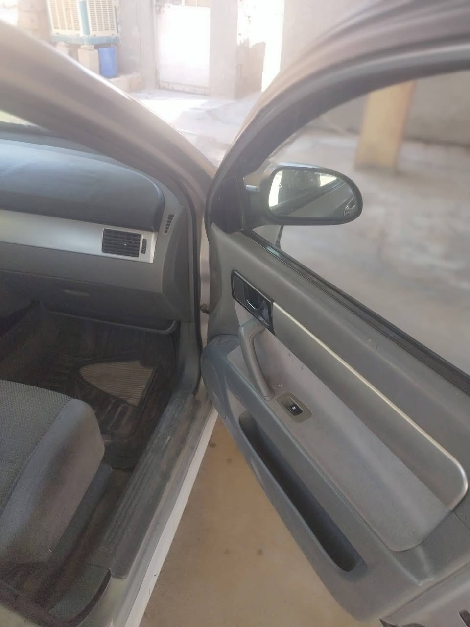 أوبترا فورنزا • ٢٠٠٧ • كفالة