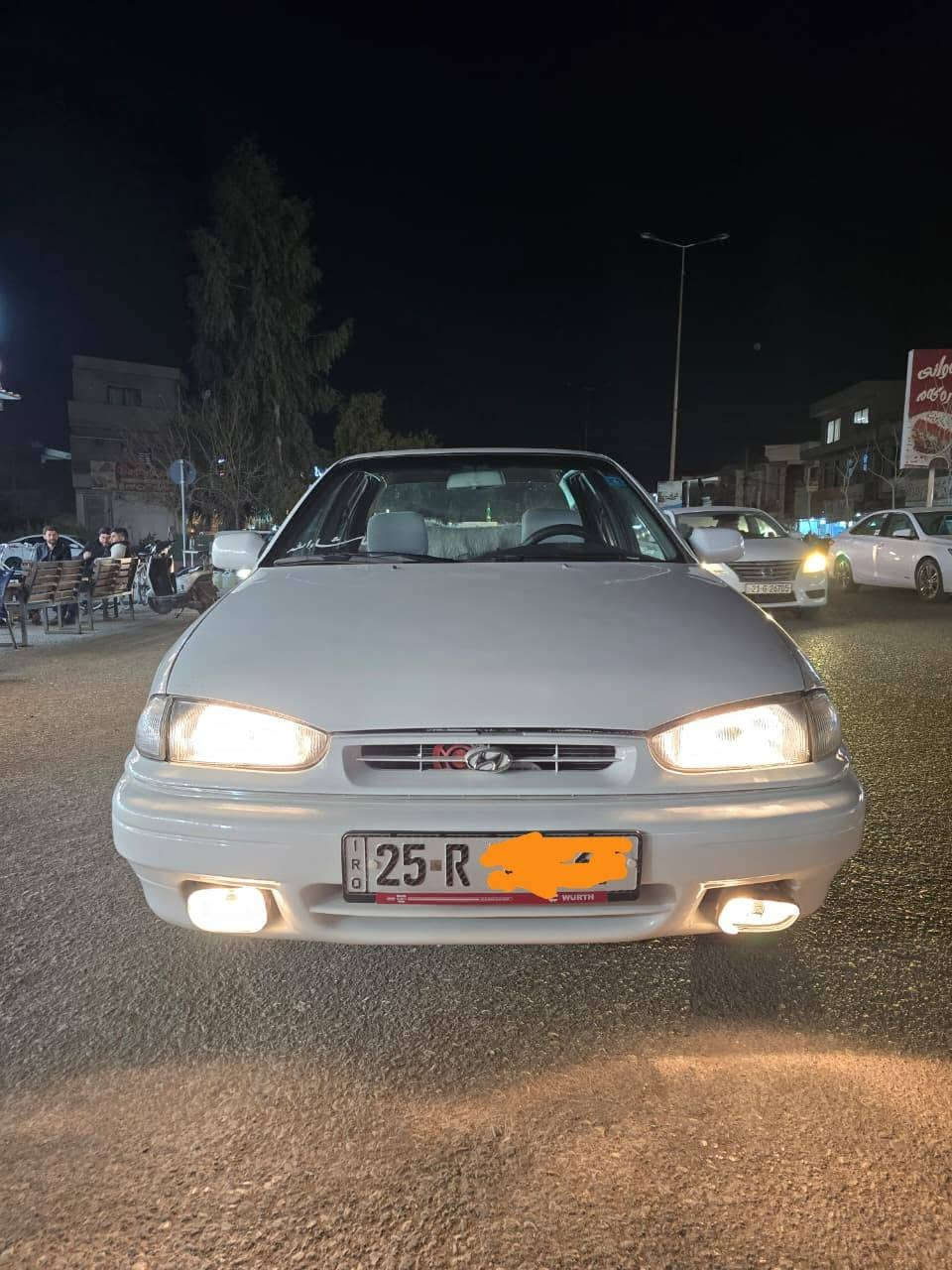 سلام عليكم 
النترا موديل 1994 محرك سوناتا حجم 2000
بيها دفتر بنزين ...سنوية لنهاية 2029 باسمي 
تبريد تدفئة شغال بشرط
صدر امامي وخلفي ودبلات كله جديد
تايرات وبطارية وراديتر كله جدد
صبغ حزام للجمالية+ صقف تكمة مابيها صبغ بلادي
سيارة مال بيت السعر 45 شوية بيها مجال 
للاستفسار الاتصال على هذا الرقم  ***********
