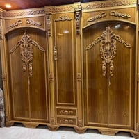 غرفة نوم • جديدة • شهرين
