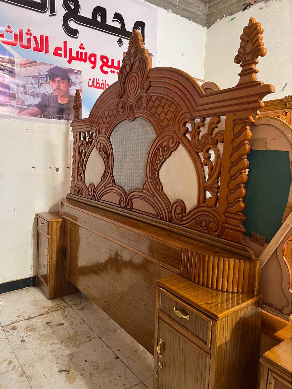 غرفه ام 6صاج تزكام حديث كامله نضافه فول سعر800ميسان العوفيه نهايه شارع سوك الاخضر مجمع الحمراني *********** عمارة, ميسان
