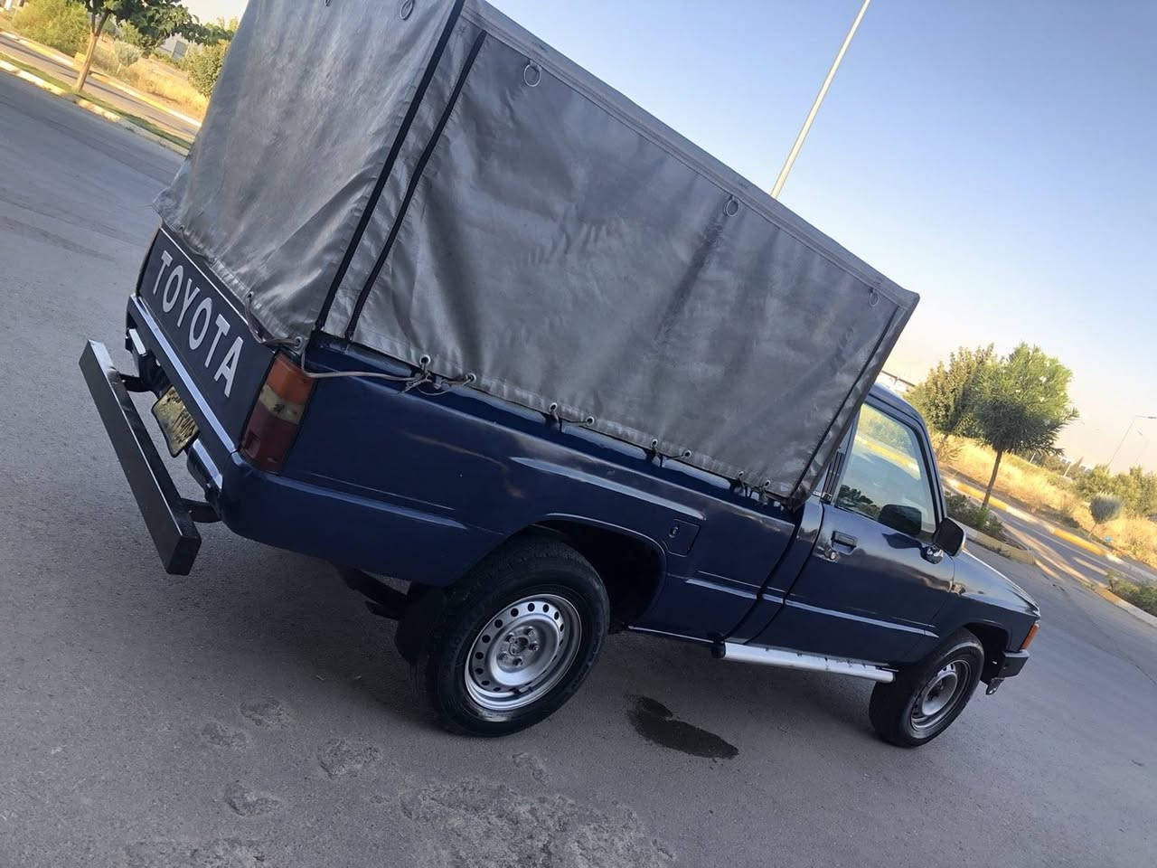 پیکاب مۆدیل85 ئاڕمی پلاستیک هەموگیانی دەقەی شەریکە ماوە کارابای مەزبوتە تایەی تازەیە گێڕومە کینە اکسلی بەشە رت ماڵی دۆستە سعر35وەرە قە ژم***********؟***********
