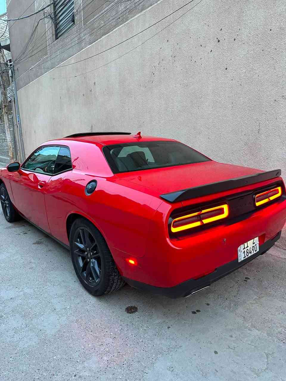 � للبيع دودج تشالنجر 2023 GT Plus AWD (4WD)
* وارد أمريكي.
* الممشى: 35 ألف ميل.
* السيارة نظيفة جدًا وحالتها ممتازة.
* الحادث جاملغين تعمير بنيد مبدل

المواصفات:

* فول مواصفات.
* فتحة سقف.
* تشغيل بصمة.
* تشغيل عن بُعد (Remote Start).
* شاشة كبيرة.
* لايزرون.
* سلايد.
* مقاعد جلد ومخمل.
* تبريد وتسخين للمقاعد.
* ذاكرة للمقاعد (Memory Seats).
* نظام دفع رباعي (AWD / 4WD).

السيارة جاهزة للاستخدام، فحصها خير دليل، وما تحتاج أي مصروف.

📞 للاستفسار والتواصل على الخاص أو الاتصال
