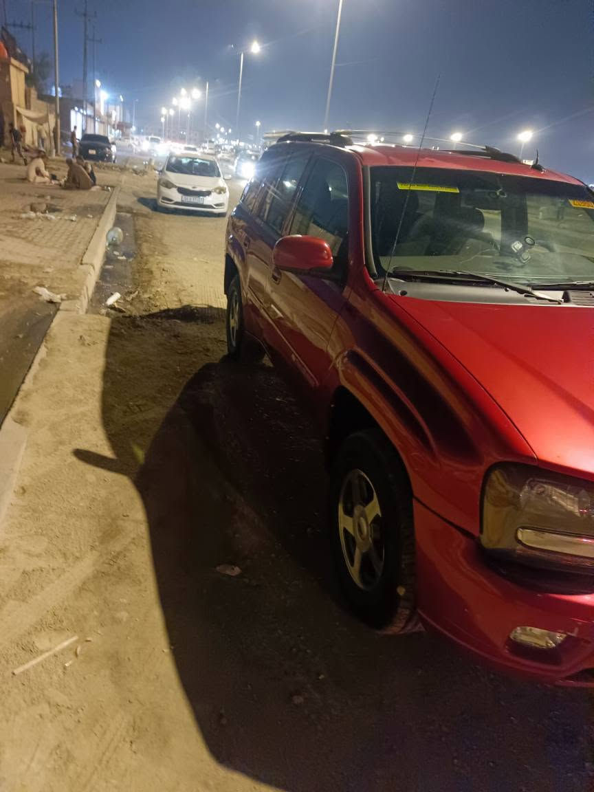 سلام عليكم اخوان بلايزر 2004اصل سياره كير مكينه جدد حداديه جديده تخم تاير جديد باتري جديد تبريد قطعتين ثلج رقم اربيل جديد سنويه ل 2030مكفوله من الضربه والتبديل سياره حلا من الصور ترايك شرط الربيل سعر 80وبيه مجال بصيط ملاحضه اخوان الي شوف سعر هواي يعبر المنشور ويدعيلنه بل رزق العنوان البصرة دور الشرطه على شارع القائد*********** البصرة, العراق
