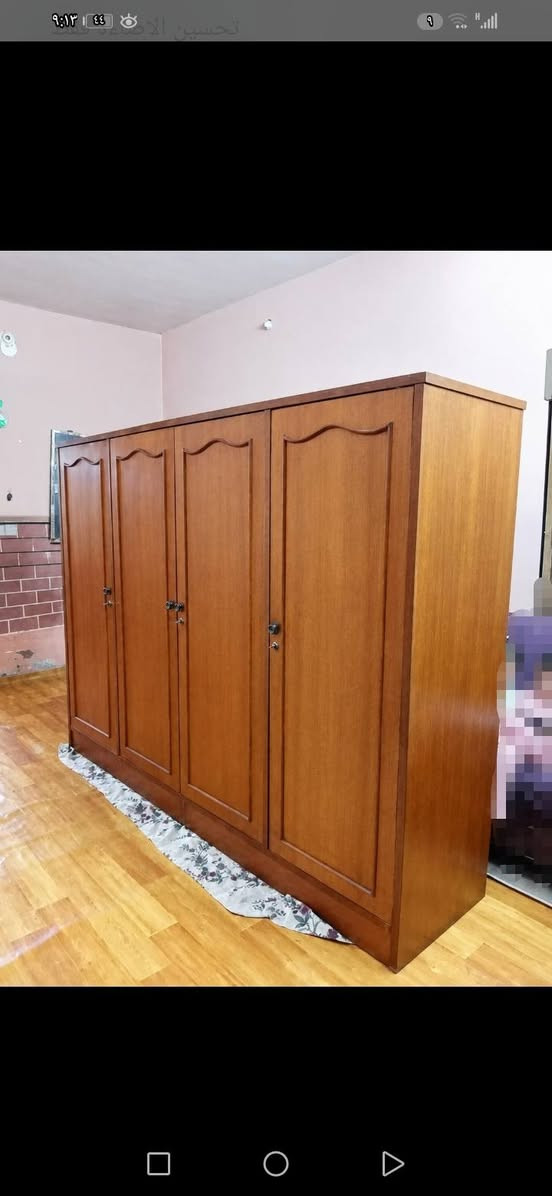 كنتور 4بوب طابقين انتيكا  شغل... السبعينات بحالة ممتازه. مقطع رفوف ومجرات مرايه داخليه.🌹
كنتور 4باب طابق واحد انتيكا.. شغل السبعينات بحاله ممتازه  مرايه داخليه  مجرات  رفوف🌹

كنتور بوب ملحق .

ميز مرايه حطاطه دنك  شغل درجه اولى.

سرير نفر مع كومدي

. للاستفسار خاص او اتصال عالرقم ***********.. بي واتس.. حي المعلمين. 
كنتور 4بوب طابقين انتيكا  شغل... السبعينات بحالة ممتازه. مقطع رفوف ومجرات مرايه داخليه.🌹

نص مكتوب في الصور:
- +964 771 342 5...
- أمس، ١٠:١٦ م
- رد