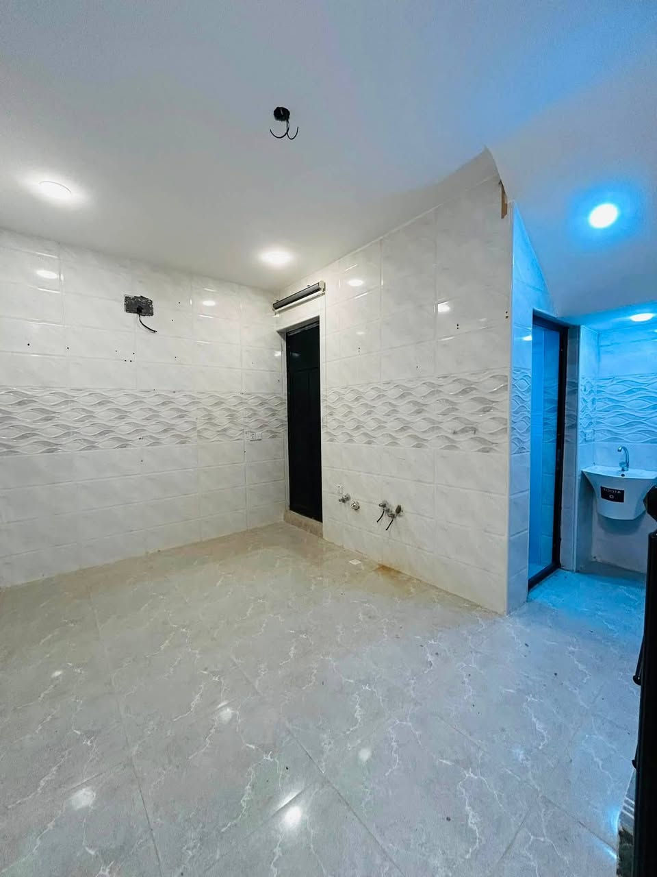السلام عليكم
دار50متر للايجار 🏠

يحتوي على[ 2غرف نوم -استقبال -مع الخدمات ]

⬅️العنوان #بغداد_الدوره_مدخل البوعيثه 

🔴للاستفسار  خاص او الاتصال ع  الرقم

 

☎️***********

☎️***********
