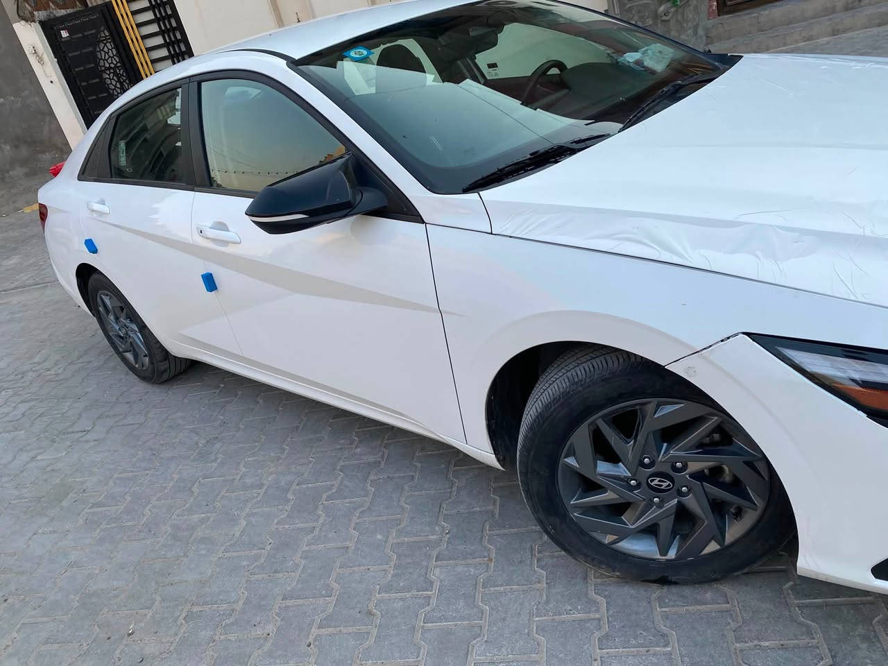 سلام عليكم 🌹

🚘 بيع او مراوس حسب القناعه : النترا موديل 2024

• دخول جديد
• ممشى 34 ألف ميل
• تخم تاير جديد
• هزّة جديدة
• مواصفات نص فل
• قيادة ذاتية
• شاشة
• بصمة
• تشغيل عن بُعد
• إيرباكات سليمة
• كفالة عامة لغد والشاصي 
• بدون قطرة صبغ
• السيارة حادثة، موضح بالصور
• البنيد نفسه مرجع على البارد، شبرين

📌 السيارة بأسمي، والتحويل ثاني يوم.
💵السعر : 163 وبيه مجال بسيط للطيبين 

📍 الموقع: بغداد – الشعلة
📞 للاستفسار: ***********
