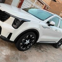 سورنتو 2026 كفاله عامه رقم بغداد  ماشيه 6   السياره 6 سلندر  7 راكب  و...