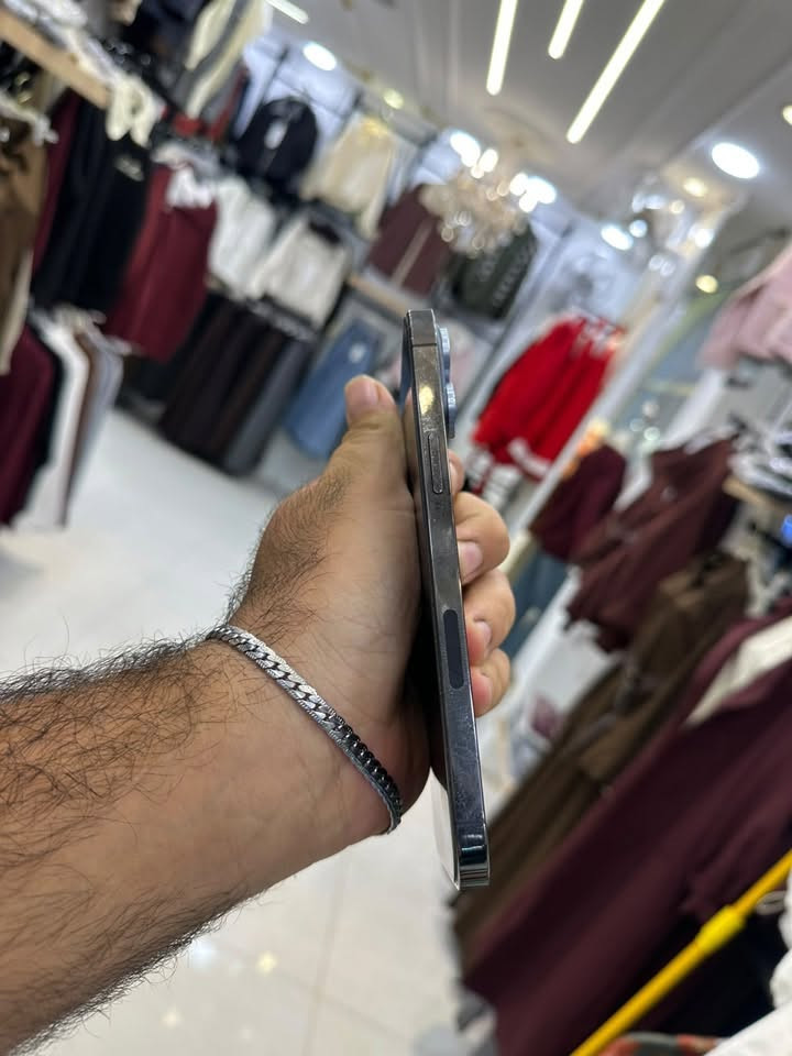 آيفون ١٣ برو ماكس • ٢٥٦ • بطارية ٧٩٪