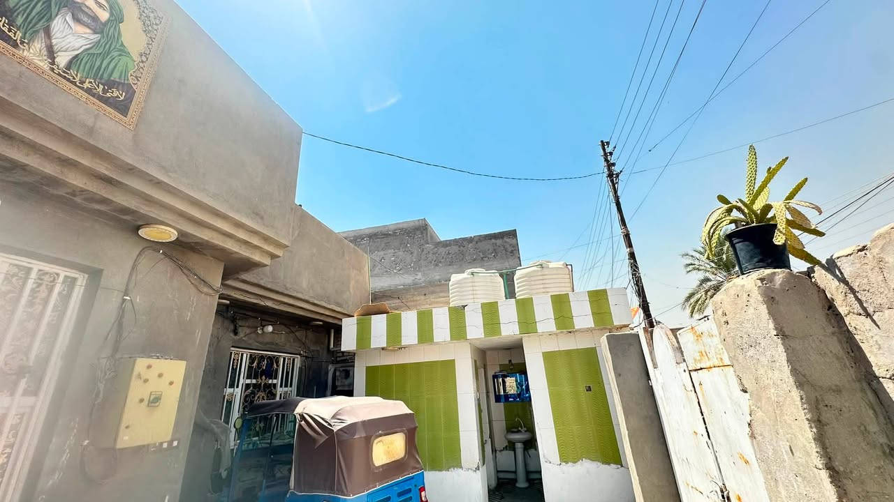 � دار للبيع – النهروان

📍 الألفين – شارع المدارس
📐 المساحة: 200 متر
🏠 بناء حديث وموقع ممتاز وقريب من المدارس والخدمات.

✨ فرصة مناسبة للسكن والاستقرار، والدار جاهز للسكن.

📞 للاستفسار عن السعر والتفاصيل، مراسلة خاص

واتساب فقط 
***********
