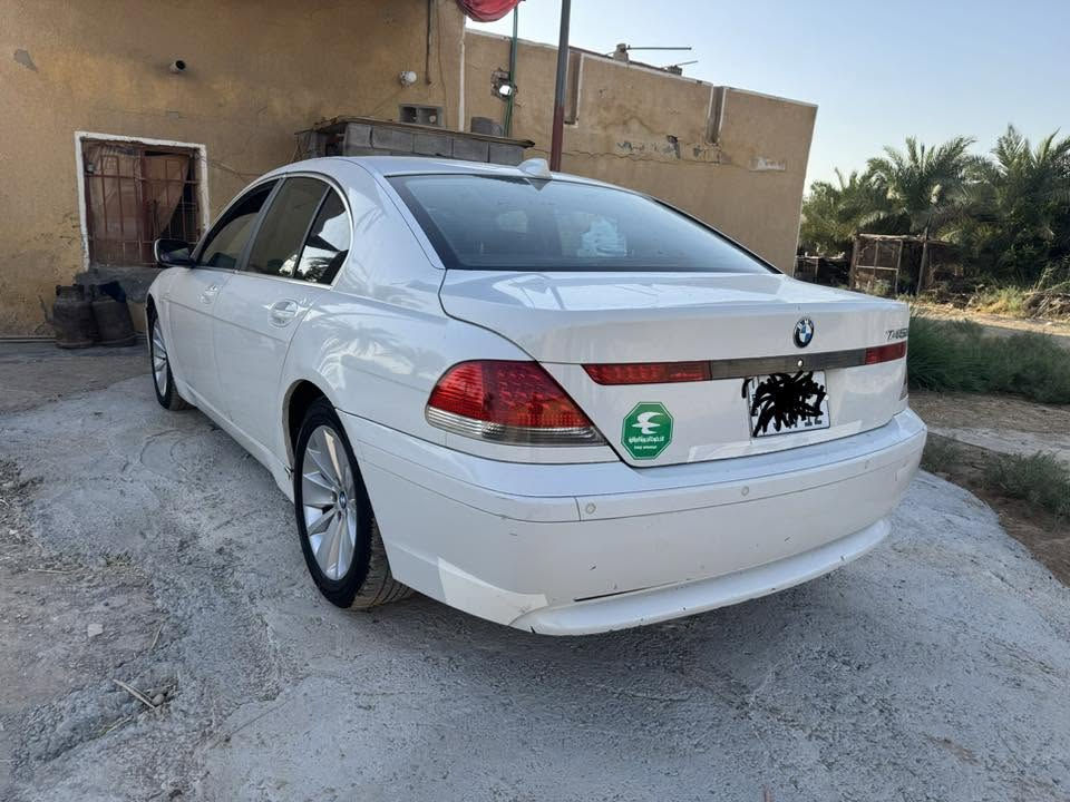 بي ام باخرة vib  كفالة عامة بدون كص كير محرك تبريد حدادة. سعر ٥٠ مكان السيارة بغداد ***********
