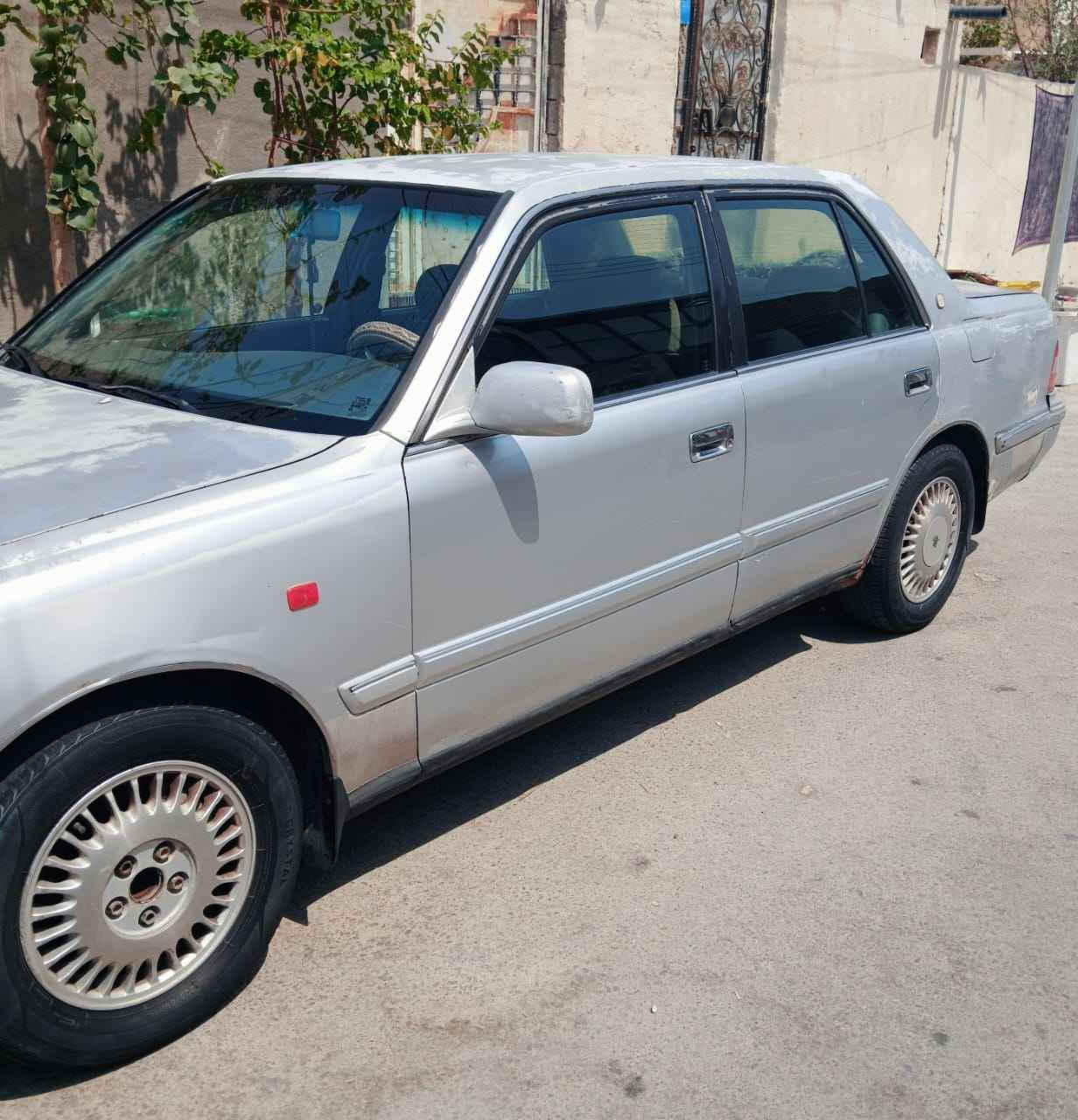 راس الثور تكم مكفولة من الضربة والكص والنقل جثة 
حدادة جديدة تبريد خير من الله الكهربائيات كلهة شغالة محرك VVT فيشة وحدة موديل ٩٨ بسمي السيارة جاردة مبدلل اربع بيبان مكاني البصرة الاتصال على الرقم *********** البصرة, العراق
