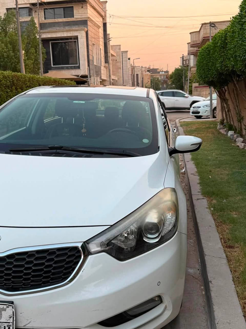السلام عليكم وكالة البخيت
خليجي - رقم اربيل 
فول مواصفات : فقط بدون بصمة وجلد 
بدون حادث ولا ايرباك 
ماشية 98000 غير متواجد ع الفيس السعر 11500$ ***********
