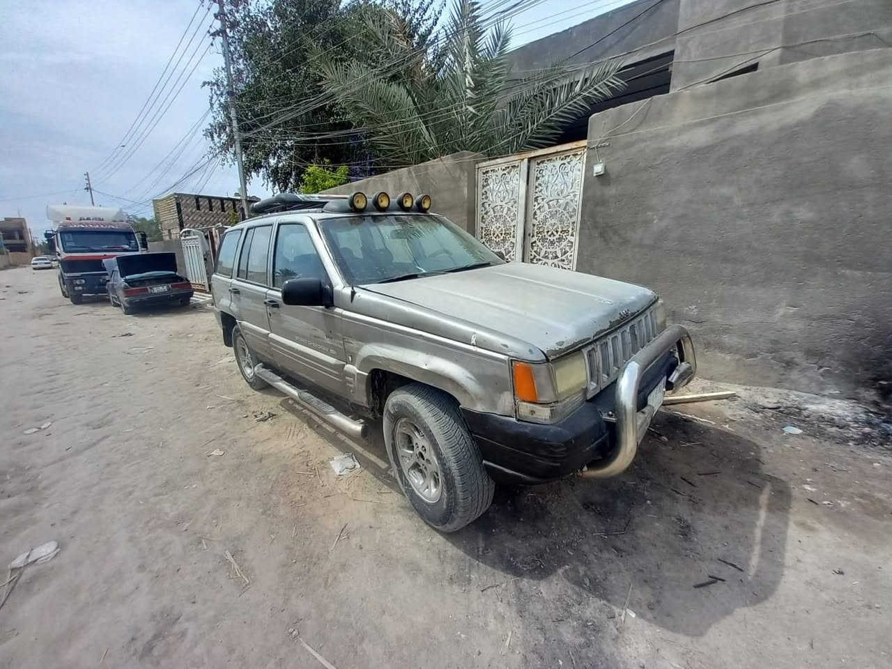 جيب شيروكي موديل 1997 محوره محرك وگير بطه رقم ديالى مشروع وطني صاحب السنوية بالنجف  وابو الوكاله بسوق الشيوخ سنوية 2027  ***********
