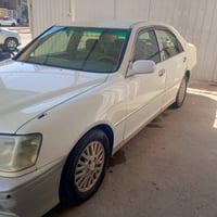 كراون ملكه • ٢٠٠٢ • كمرك مدفوع