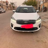 سورنتو موديل 19 وارد خليجي 6 سلندر 7 راكب  3 قطع تبريد  جنطه كهربائيه ...
