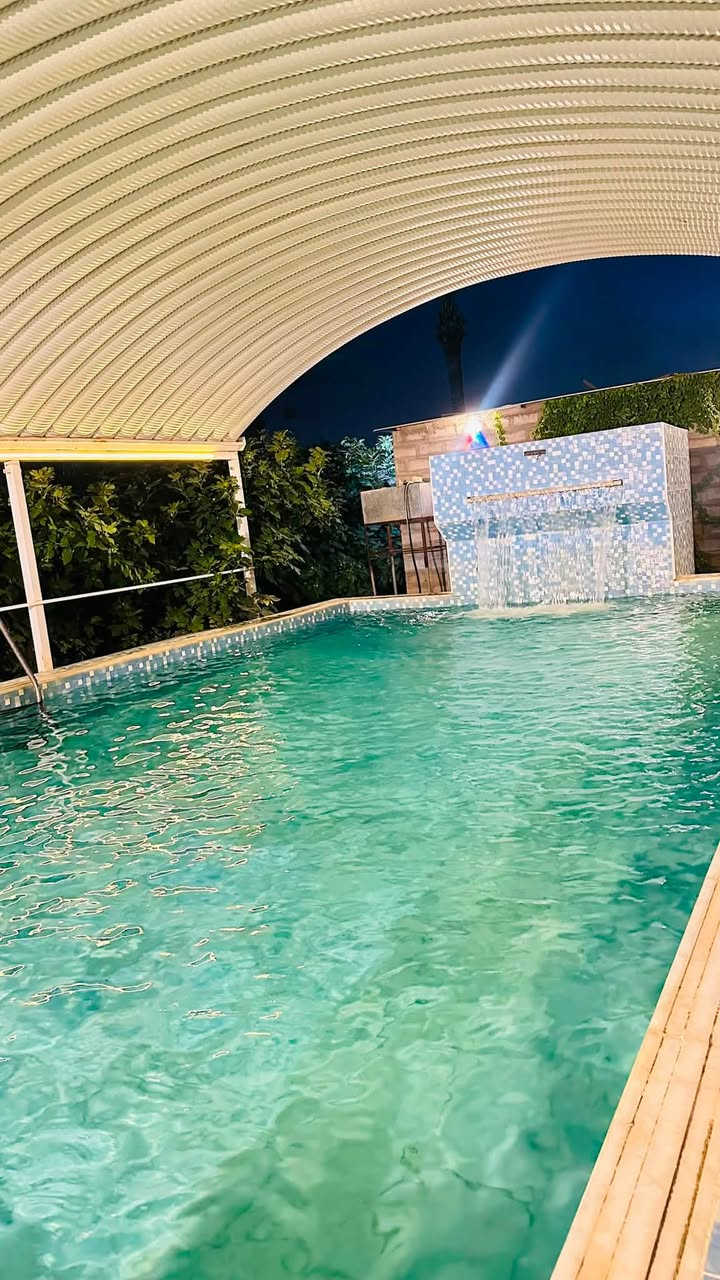 مزرعة التوت الترفيهية في بلد
سعر الشفت النهاري 125
سعر الشفت الليلي 150
للايام الاعتيادية

للحجز واتس اب 
واتصال
***********

