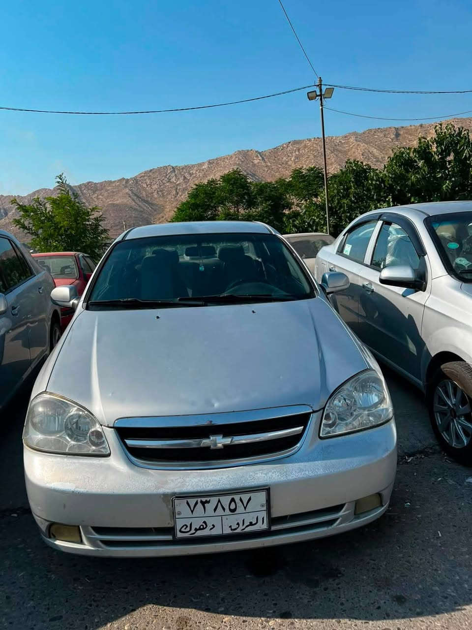 للبيع: شفروليه اوبترا 2009 - بسعر مناسب جداً وقفل
 الموديل: شفروليه اوبترا 2009.
 اللون: رصاصي (فضي) حلو ونظيف.
 الكير: عادي (مانيوال) - نشط واقتصادي بالبنزين.
 البودي: السيارة ماشاء الله نظيفة، بيها فقط تبديل چاملوخ خلفي وباقي البودي سليم.
 الداخلية: دواخل حجر ونظيفة جداً، الكوشن بها تغليف حماية، الدشبول سليم وما بيه أي تفطيس أو شقوق.
 المواصفات:
 جامات كهرباء.
 سنتر لوك وقفل مركزي.
 تبريد وتدفئة شغال.
 مسجل وراديو الشد الأصلي.
 الرقم: دهوك (العراق).
 الحالة: السيارة جاهزة من كلشي، محرك وكير وبككس بشرط الفحص، مكفولة من الشغلات الكبار وما تحتاج أي مصاريف، تدق سلف وتمشي.
السعر: مناسب جداً للجادين وقابل للتفاوض البسيط بعد المعاينة.
للتواصل والاستفسار:
📞 ***********
(الاتصال على الرقم مباشر للجادين فقط).
