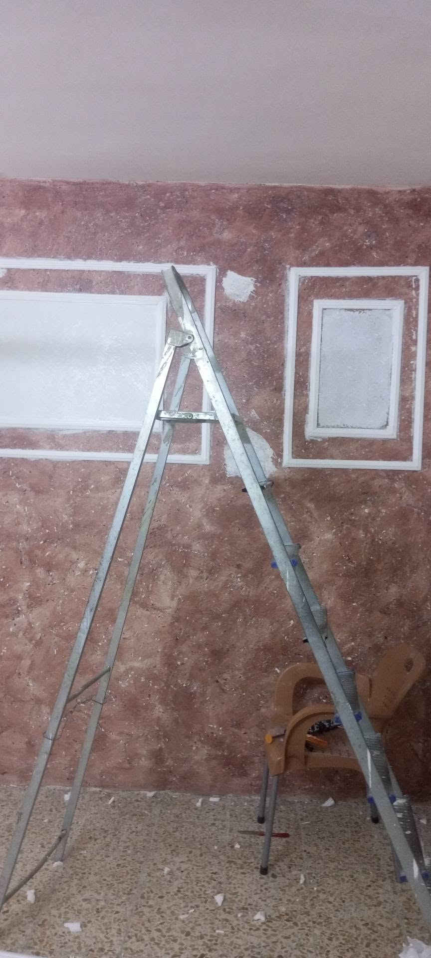 🎨✨ تريد تغيّر شكل بيتك وتخليه يفتح النفس؟
إحنا نوفرلك شغل صبغ وديكورات مرتب نظيف وبلمسة حلوة 👌
نساعدك باختيار الألوان والديكور اللي يناسب مكانك وبأسعار مناسبة 💯
🏠 للبيوت والمحلات
✨ شغل حسب الطلب
💰 أسعار مناسبة
📞 للحجز والاستفسار اتصلوا بينا:
***********
***********
📩 اتصل هسه وخلي نرتبلك شغلك مثل ما تحب!
