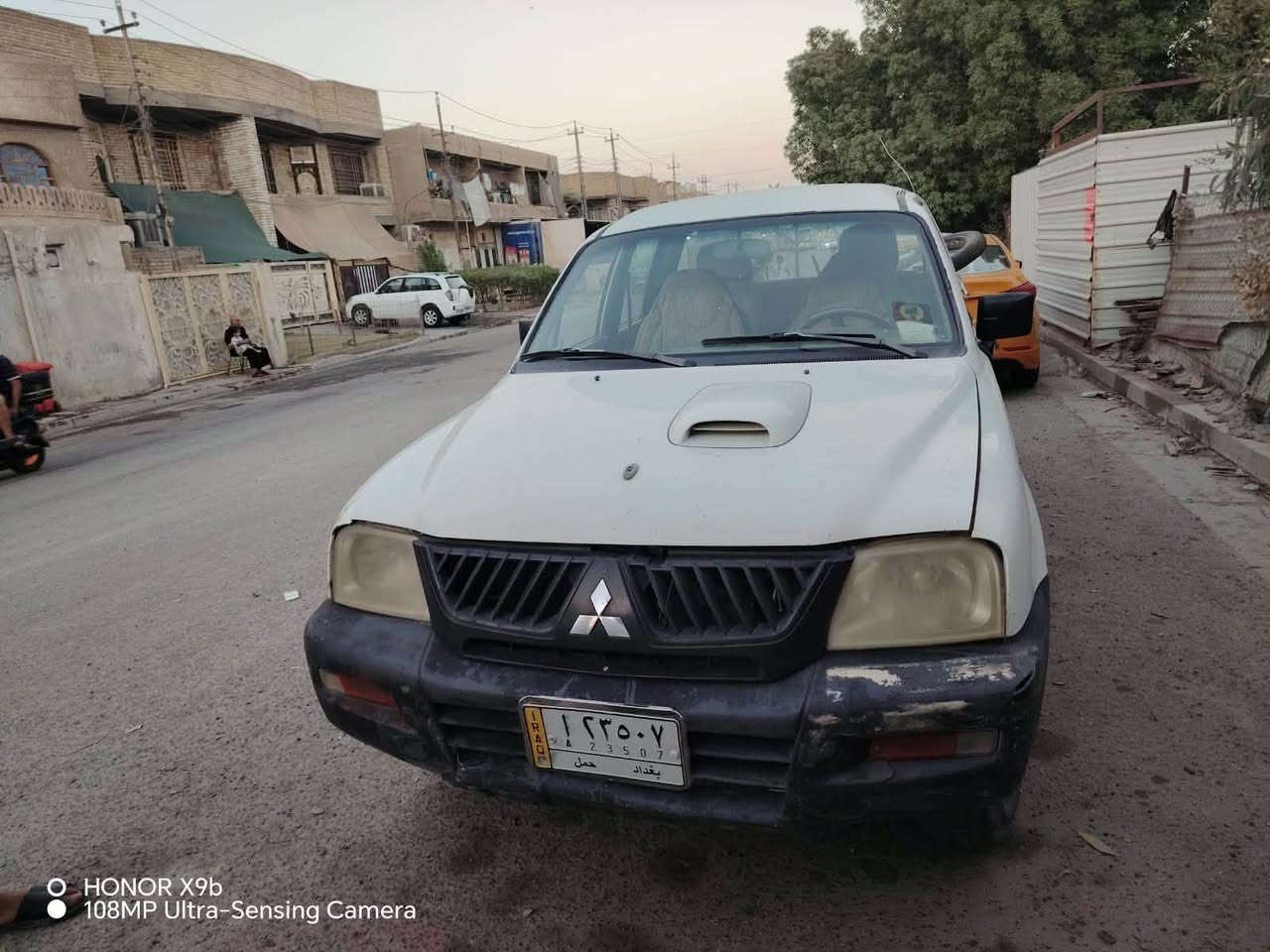 السلام عليكم بيكم مسيبوشي كاز بلادي ٢٠٠٥ السياره بلاديه خير من الله زقم بغداد مكاني بغداد٠٧٧٢٩١٩٧٣٤

نص مكتوب في الصور:
- HONOR X9b
- 108MP Ultra-Sensing Camera
- HONOR X9b 108MP Ultra-Sensing Camera