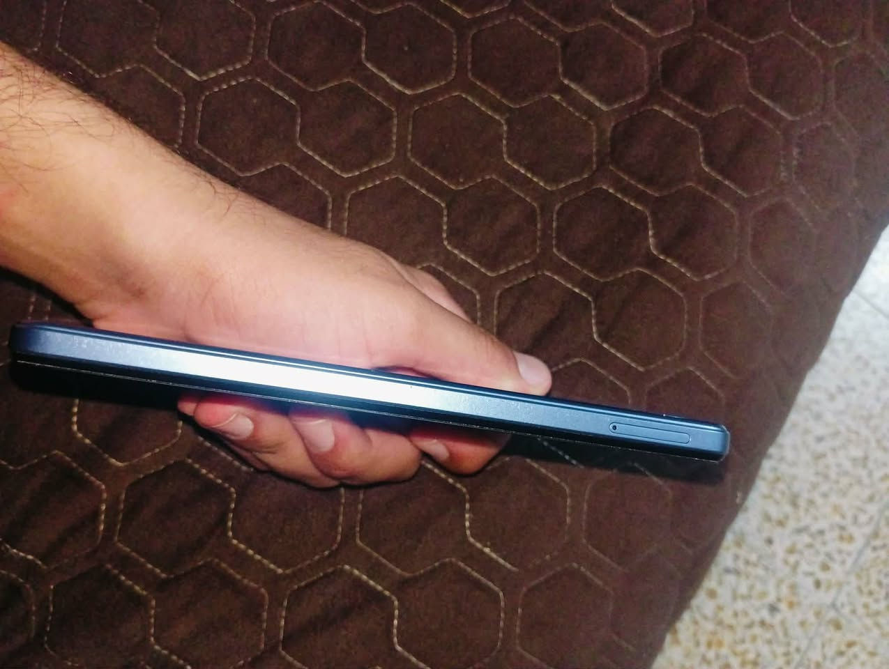هنر اكس6c
ذاكره128
جهاز برغي مامبدل بي
***********
موصل جانب الايمن
