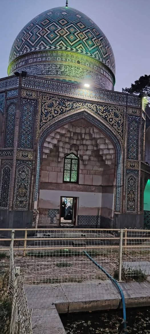 سافر ويانه برنامج.ايران بري ١١يوم 
نقل باصات 🚌 🚌 vip
سكن فنادق ممتازه ودرجه اولى وقريبه 
برنامج قم ومشهد ونيشابور 
سياحيه دينيه علاجيه 
قم ثلاث ليالي اربع ايام 
مشهد.اربع ليالي خمسة أيام.
مع ثلاث وجبات طعام في مشهد.
يشمل جميع المزارات قم ومشهد ونيشابور وسياحيه في مشهد وقم 
السعر 175لالف دينار عراقي بدون اي اضافه 
الموعد الانطلاق 9/1
لحجز اتصل ***********@ 
خادم زوار أهل البيت 
موسى الحاج صكبان صياح النايلي
