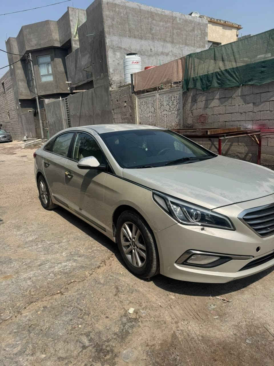 السلام عليكم هونداي سوناتا خليجي مديل 2016رقم بصره تحويل بيه صبغ جاملغ امامي ايمن بدون ضربه صبغ الجاملغ الخلفي جه اليسره قليل محرك كير حداده تبريد كفاله السعر 130 العنوان البصره حمدان ***********بيع فقط بدون مراوس البصرة, العراق
