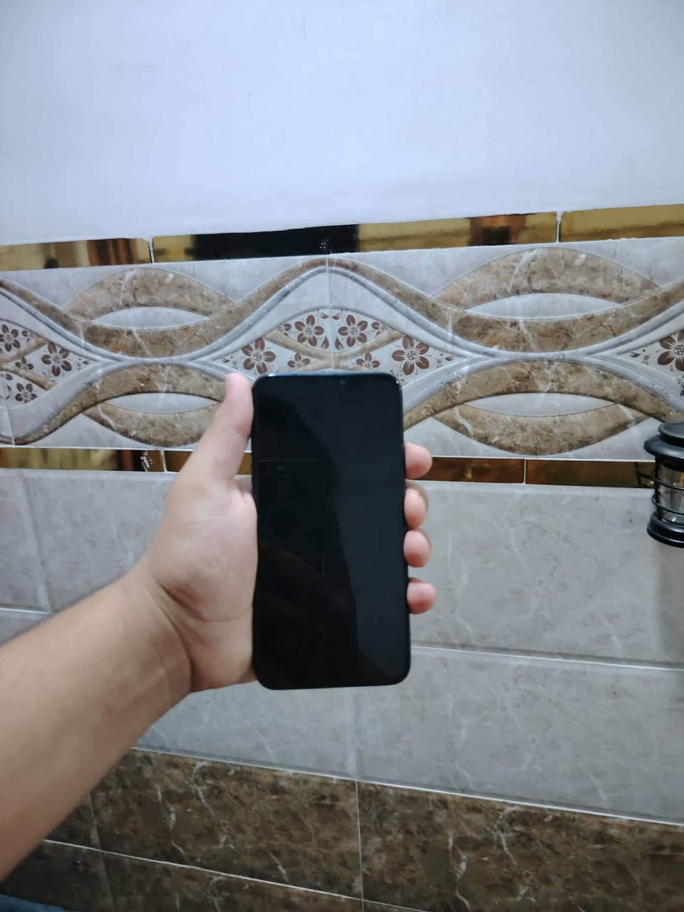 السلام عليكم

📱ايفون 11 برو ماكس 

ذاكره 64

مبدل شاشه اصليه ✅

‏🔋بطاريه ١٠٠ 

M 

تك سيمكارت 

السعر 225 

لتواصل خاص او ع الرقم ***********
