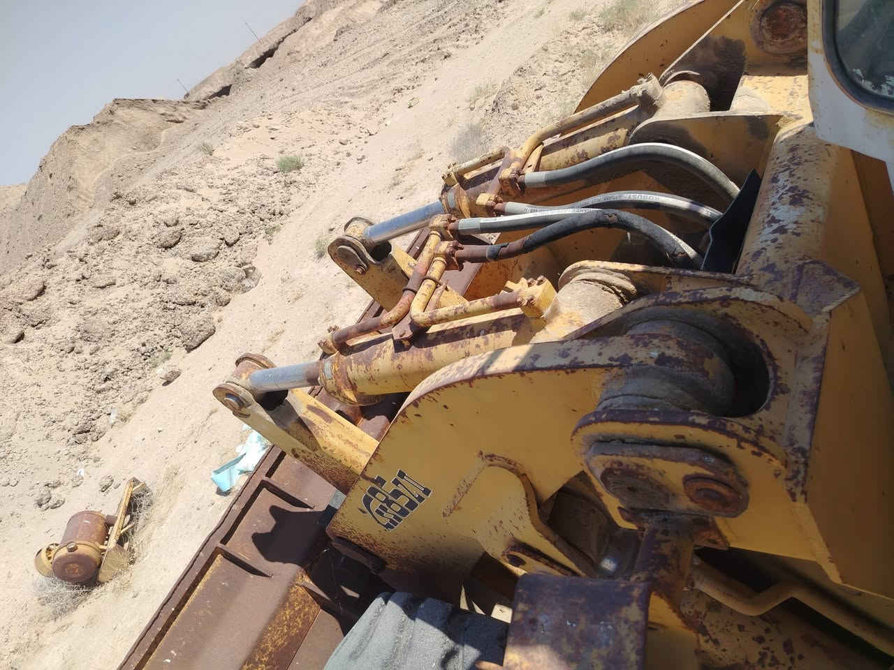 البيع ٨٥ داش تو مكانه الكرمه نقص محرك كله جاهز رقم أنبار( ***********)
