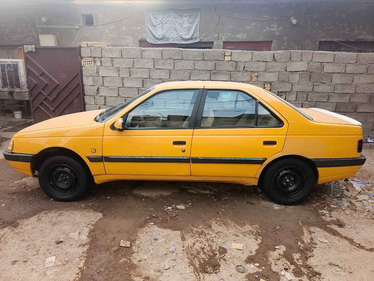 بيجو الميس • موديل ٢٠١٥ • للبيع