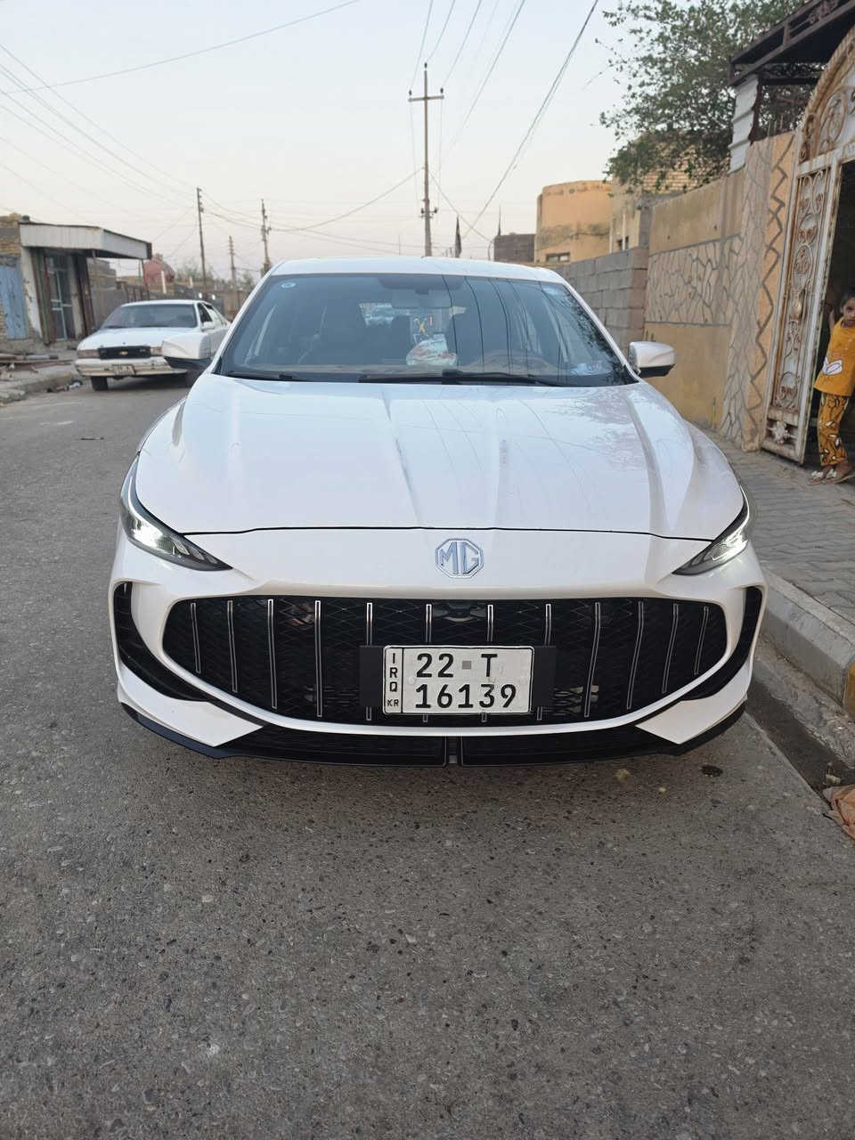 سلام عليكم 
ام جي جيتي 2025 فول 1\1 ماشيه 22 الف بيها ربع بنيد وجاملغ الصدر صبغ فقط بسم شركه وكاله او تحويل سعرها 110 وبيها مجال للشراي
***********

